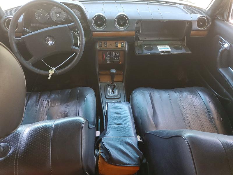 1980 Mercedes-benz 300 მანქანა იყიდება აუქციონზე, vin: 12313012187624, აუქციონის ნომერი: 55920006
