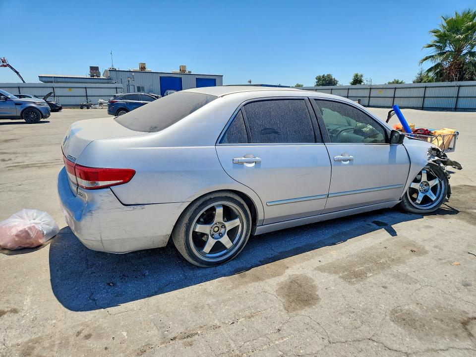 Продажа на аукционе авто 2003 Honda Accord, vin: 1HGCM66593A047938, номер лота: 58932246