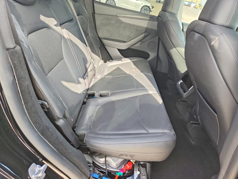 58814166 :رقم المزاد ، 7SAYGDEE1TA589737 vin ، 2026 Tesla Model Y مزاد بيع
