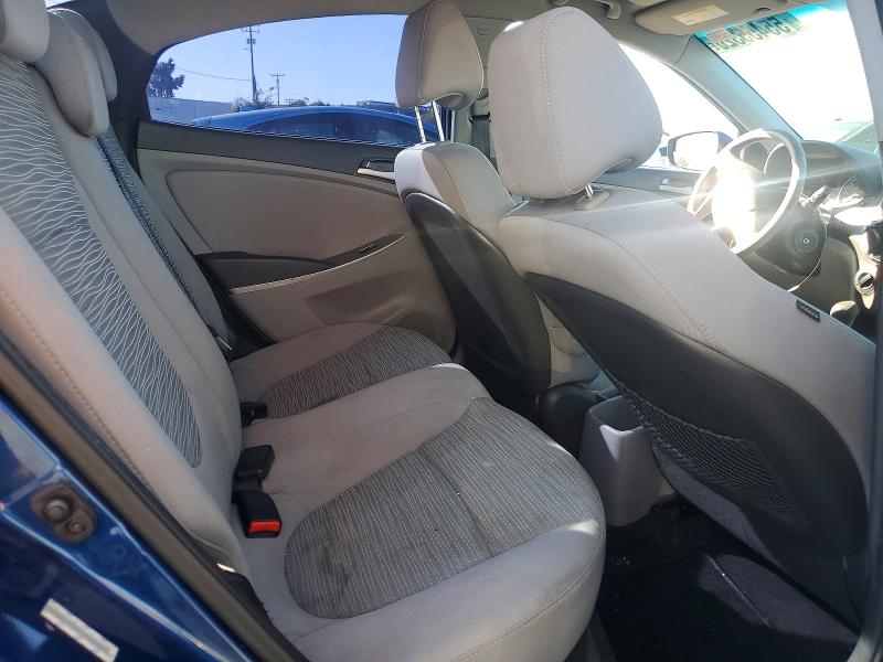2015 Hyundai Accent მანქანა იყიდება აუქციონზე, vin: KMHCT4AE4FU819869, აუქციონის ნომერი: 55455326