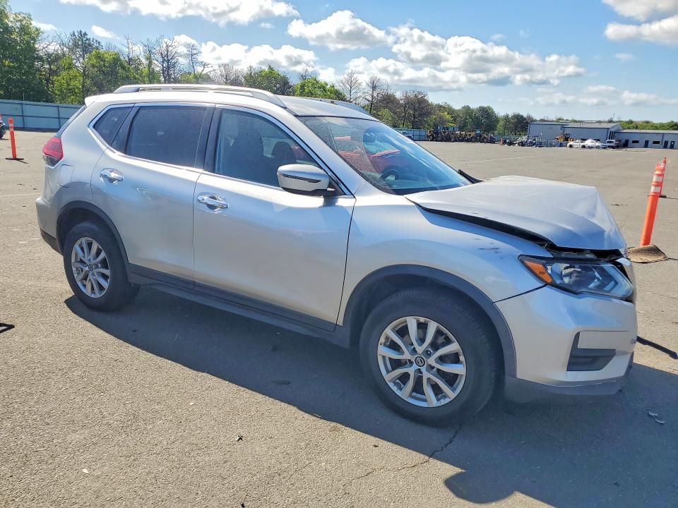 2018 Nissan Rogue მანქანა იყიდება აუქციონზე, vin: KNMAT2MV1JP529995, აუქციონის ნომერი: 55389136