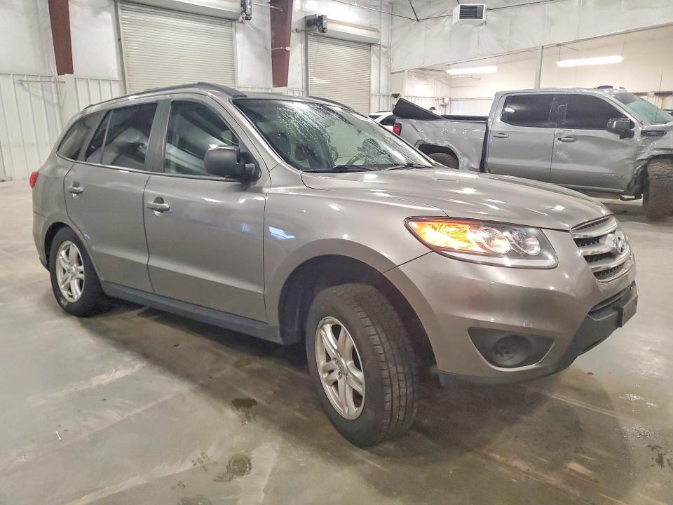 2012 Hyundai Santa Fe მანქანა იყიდება აუქციონზე, vin: 5XYZGDAB2CG102084, აუქციონის ნომერი: 58744286