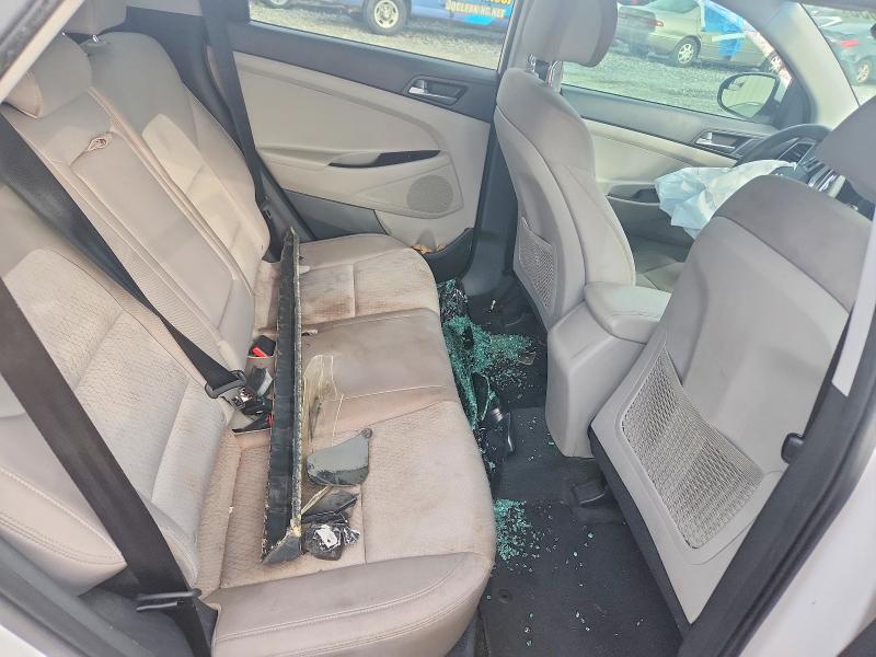 56586036 :رقم المزاد ، KM8J33A43GU255125 vin ، 2016 Hyundai Tucson مزاد بيع