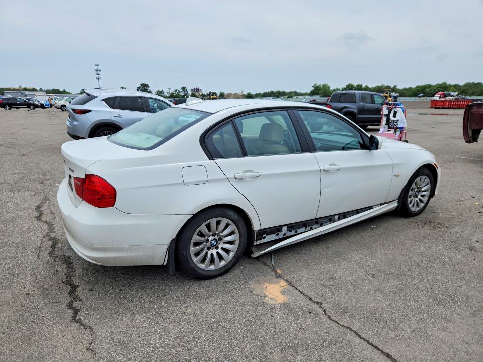 2009 Bmw 328 მანქანა იყიდება აუქციონზე, vin: WBAPH53519A436694, აუქციონის ნომერი: 58973096