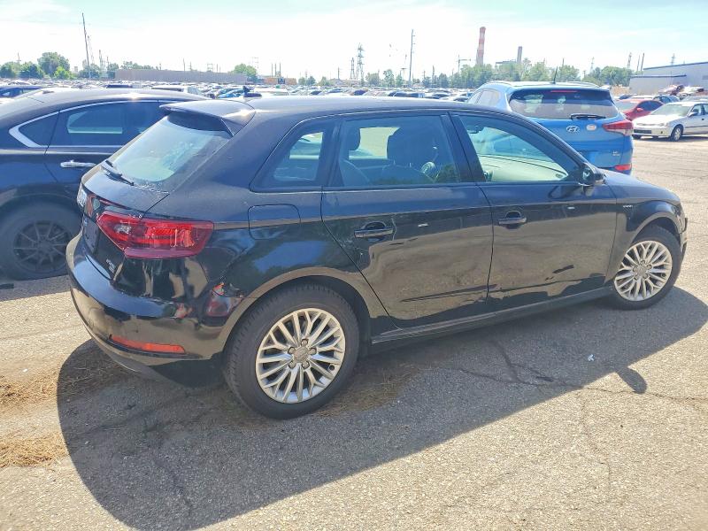Продаж на аукціоні авто 2016 Audi A3, vin: WAUVPBFF6GA092824, номер лоту: 57744406