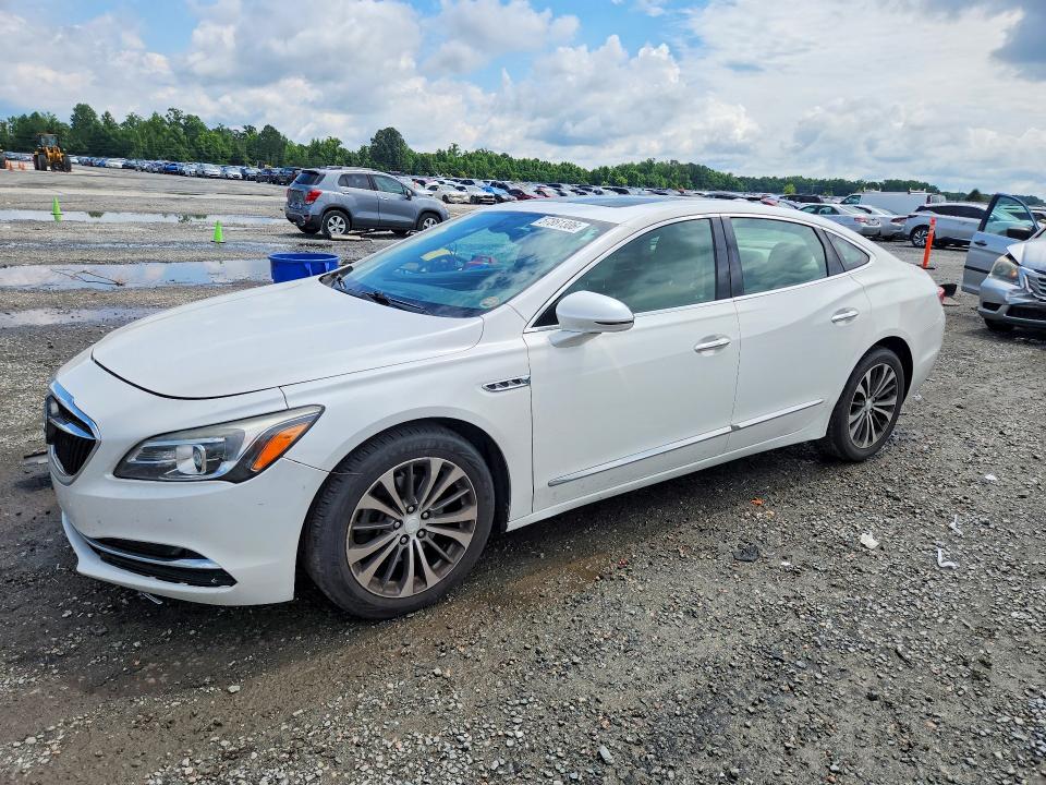 57861306 :رقم المزاد ، 1G4ZP5SS9HU210711 vin ، 2017 Buick Lacrosse مزاد بيع