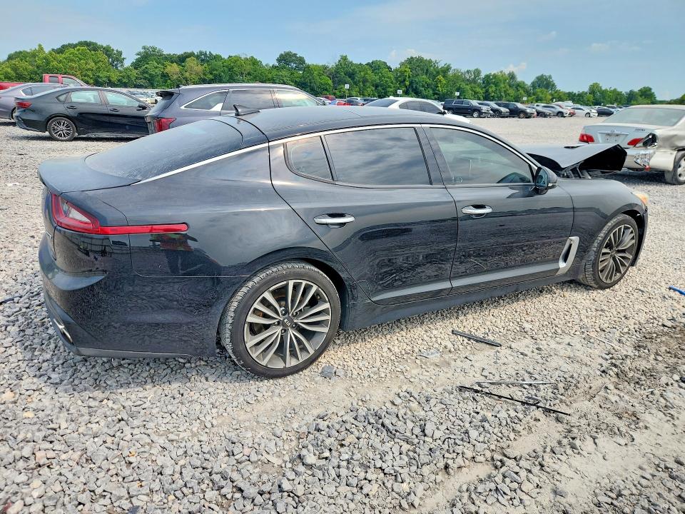 Продаж на аукціоні авто 2018 Kia Stinger, vin: KNAE25LA1J6028323, номер лоту: 58690986