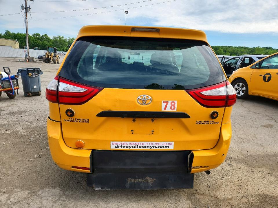 2017 Toyota Sienna მანქანა იყიდება აუქციონზე, vin: 5TDZZ3DC1HS859903, აუქციონის ნომერი: 57136666