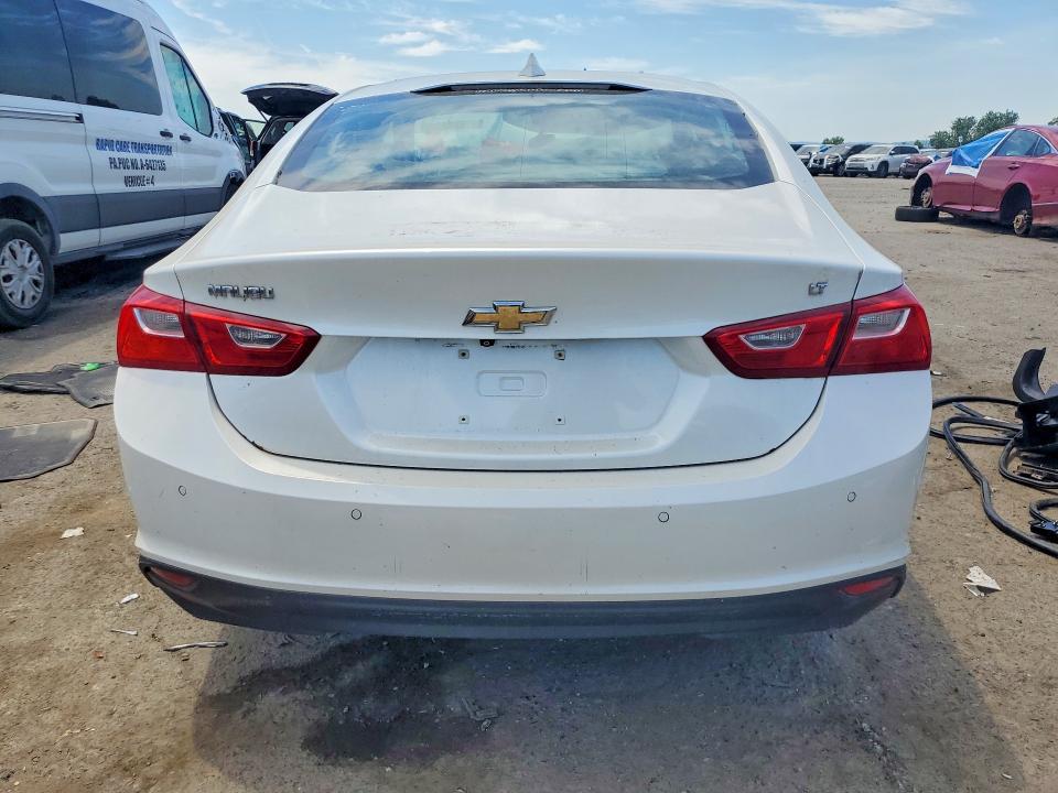 56282726 :رقم المزاد ، 1G1ZE5ST2GF211181 vin ، 2016 Chevrolet Malibu مزاد بيع
