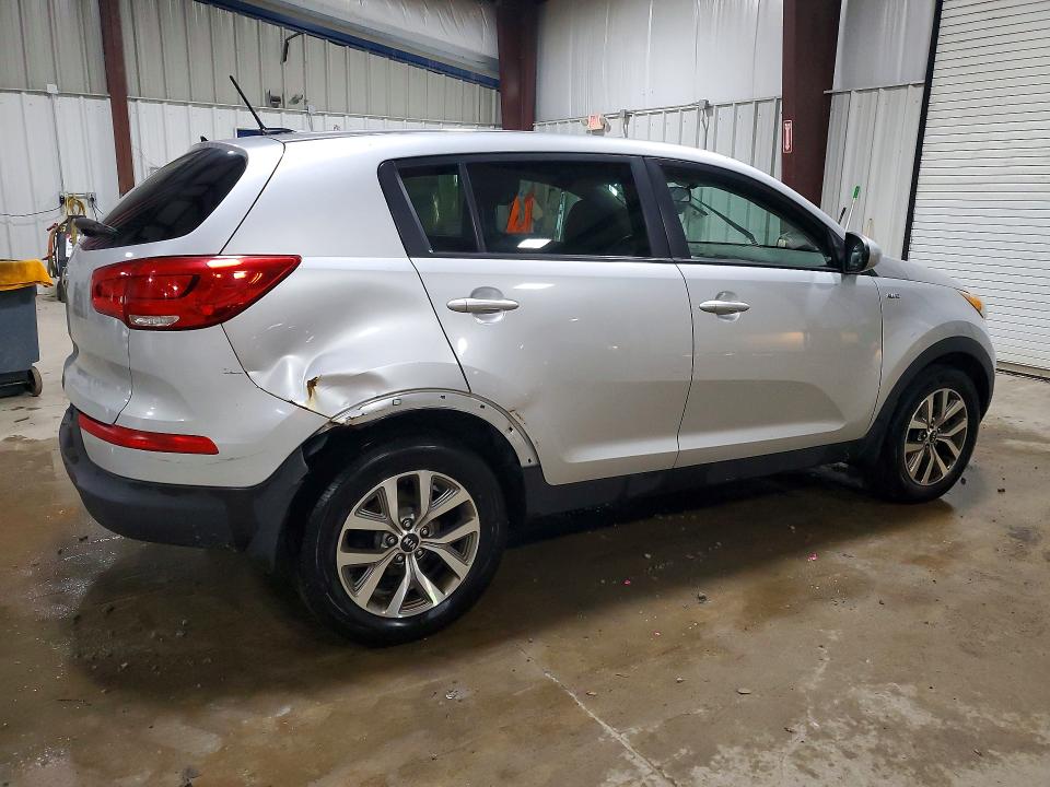 2016 Kia Sportage მანქანა იყიდება აუქციონზე, vin: KNDPBCAC8G7831055, აუქციონის ნომერი: 57689126