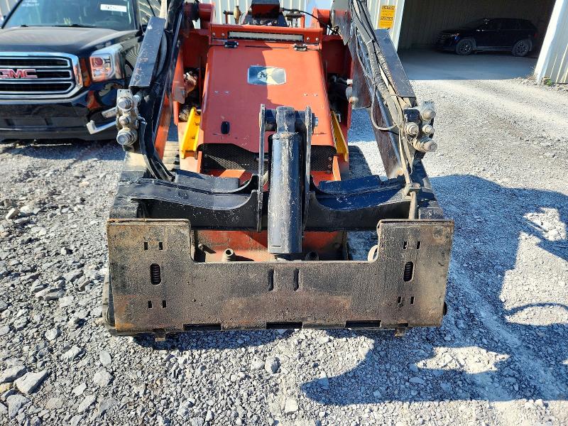 Продаж на аукціоні авто 2020 Ditch Witch Sk3000, vin: DWPSK30XPL0000074, номер лоту: 57423786