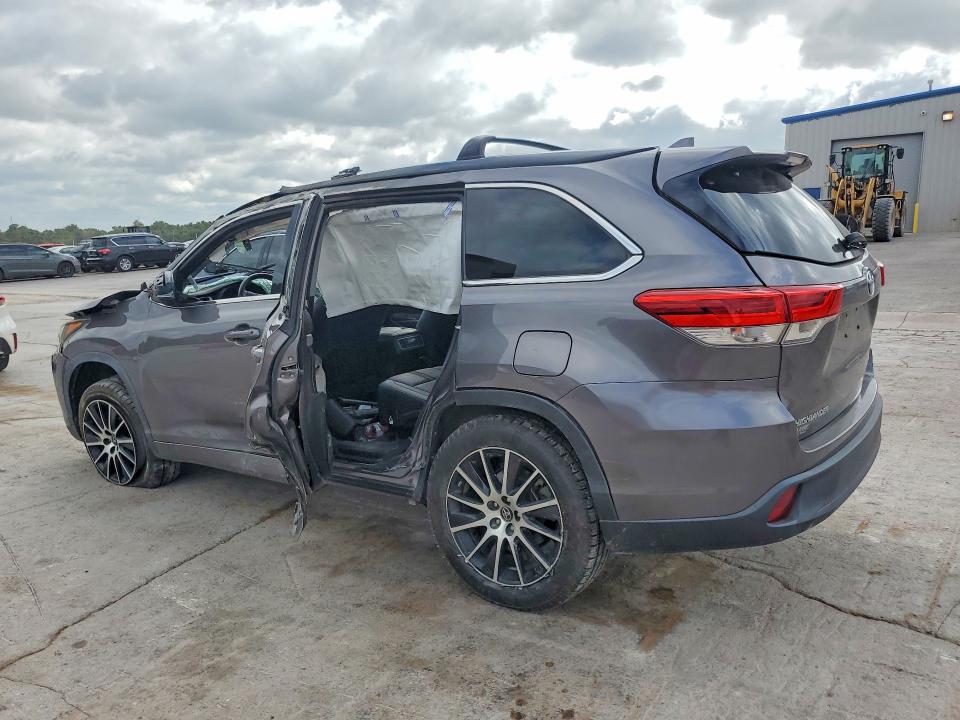 Aukcja sprzedaży 2018 Toyota Highlander, vin: 5TDKZRFH8JS545507, numer aukcji: 56696496