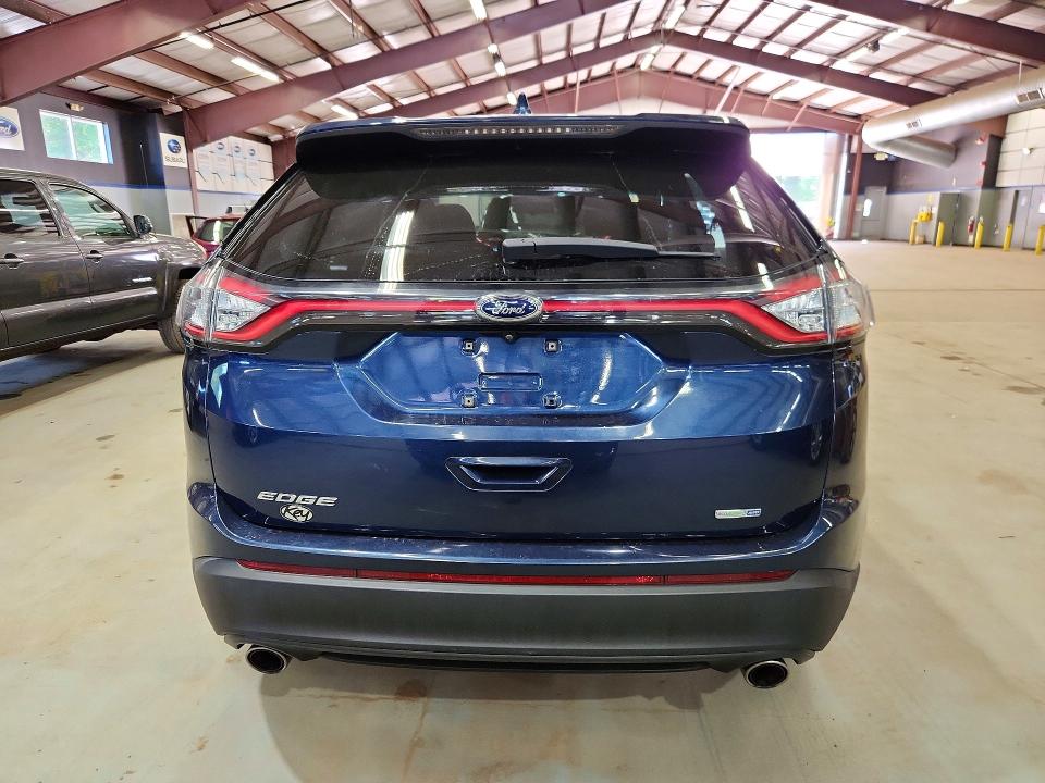 56141496 :رقم المزاد ، 2FMPK4G9XHBC46855 vin ، 2017 Ford Edge مزاد بيع