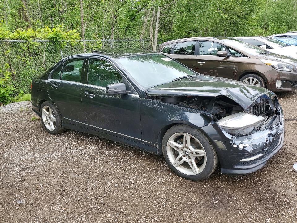 Продажа на аукционе авто 2011 Mercedes-benz C, vin: WDDGF5CB8BA512292, номер лота: 57432276