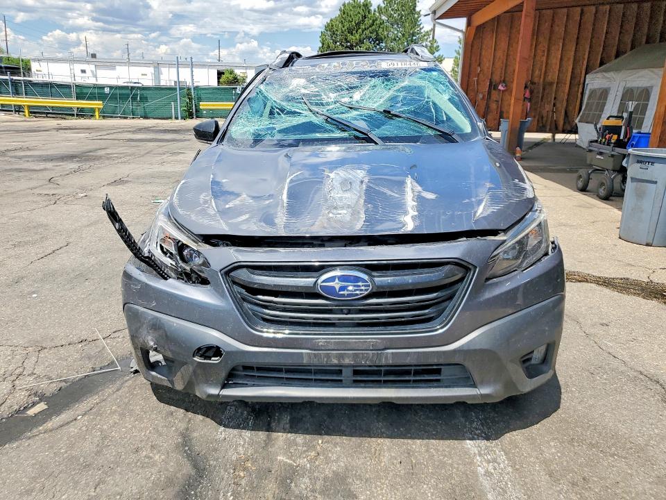59118446 :رقم المزاد ، 4S4BTGLD1M3212249 vin ، 2021 Subaru Outback مزاد بيع