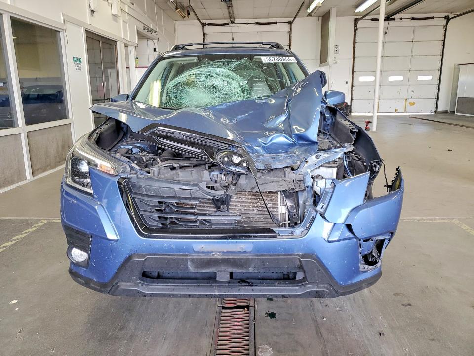 2022 Subaru Forester მანქანა იყიდება აუქციონზე, vin: JF2SKAEC3NH412726, აუქციონის ნომერი: 56780966
