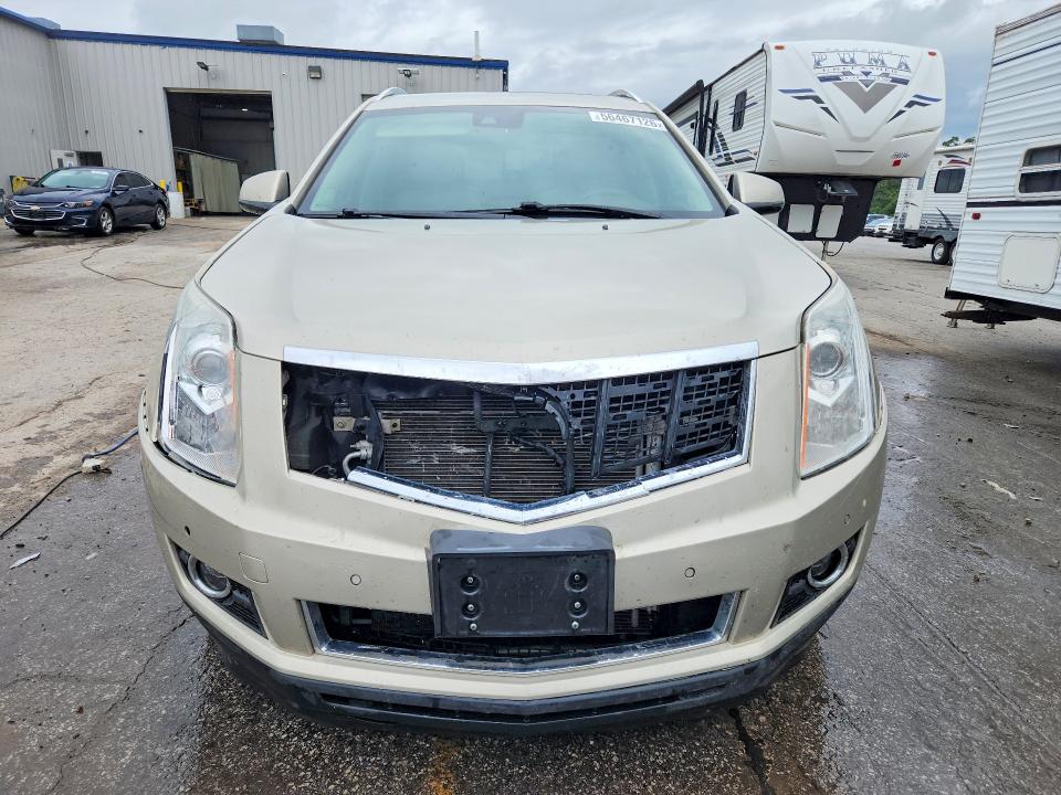 56467126 :رقم المزاد ، 3GYFNDE33FS517309 vin ، 2015 Cadillac Srx مزاد بيع