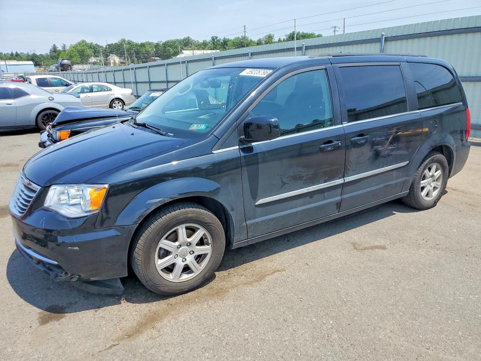 59228796 :رقم المزاد ، 2A4RR5DG1BR708651 vin ، 2011 Chrysler Town & Country مزاد بيع