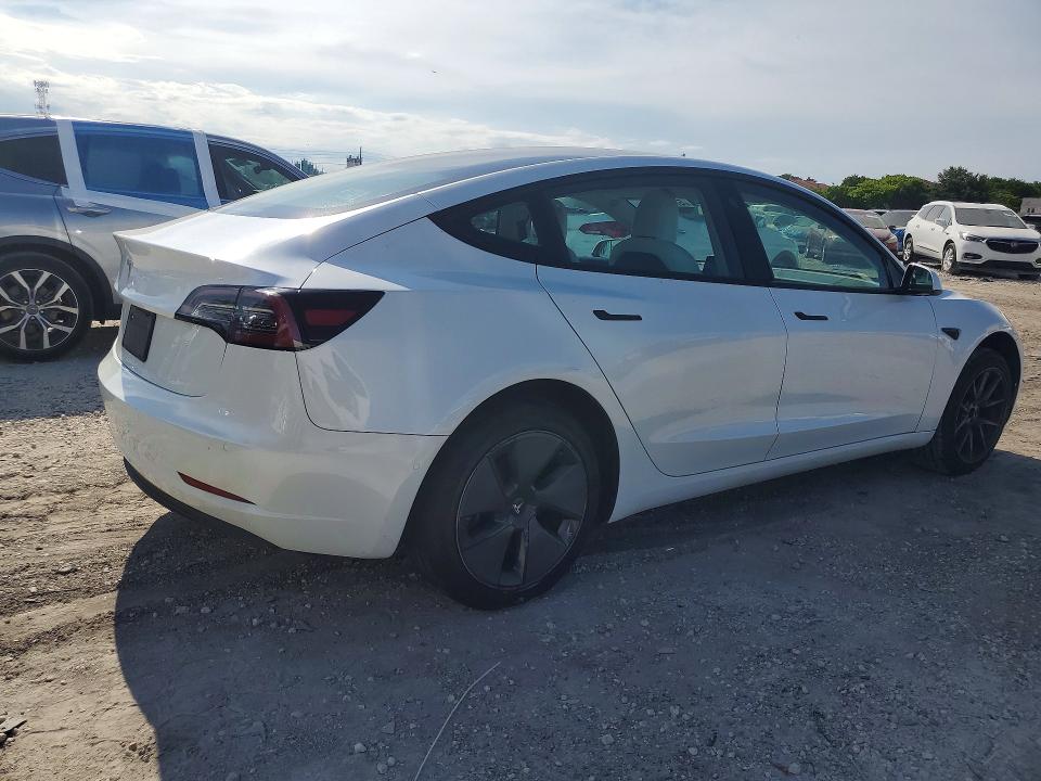 Продажа на аукционе авто 2021 Tesla Model 3, vin: 5YJ3E1EA2MF908639, номер лота: 57118556