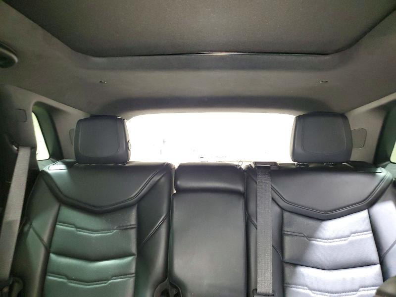 57358826 :رقم المزاد ، 1GYKNFRS0HZ306389 vin ، 2017 Cadillac Xt5 مزاد بيع