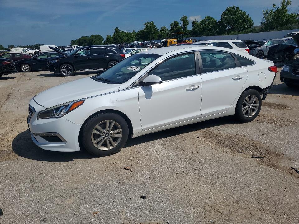 2015 Hyundai Sonata მანქანა იყიდება აუქციონზე, vin: 5NPE24AFXFH146105, აუქციონის ნომერი: 58962566