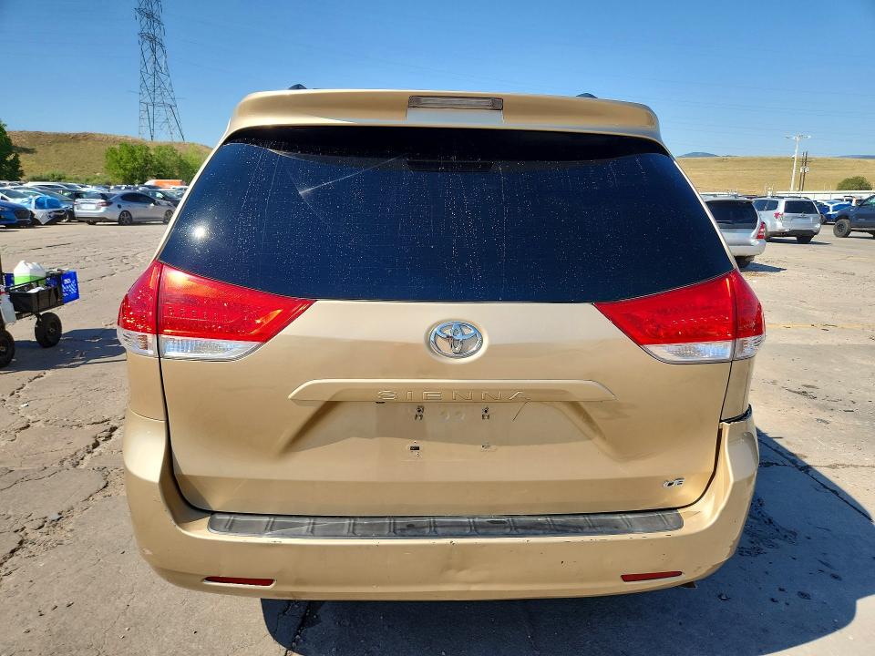 Продажа на аукционе авто 2013 Toyota Sienna, vin: 5TDKK3DC9DS345281, номер лота: 59128686