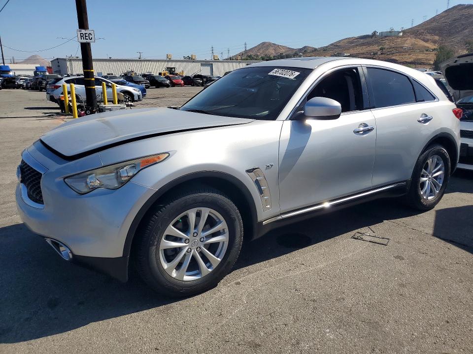 56702076 :رقم المزاد ، JN8CS1MU1HM141372 vin ، 2017 Infiniti Qx70 مزاد بيع