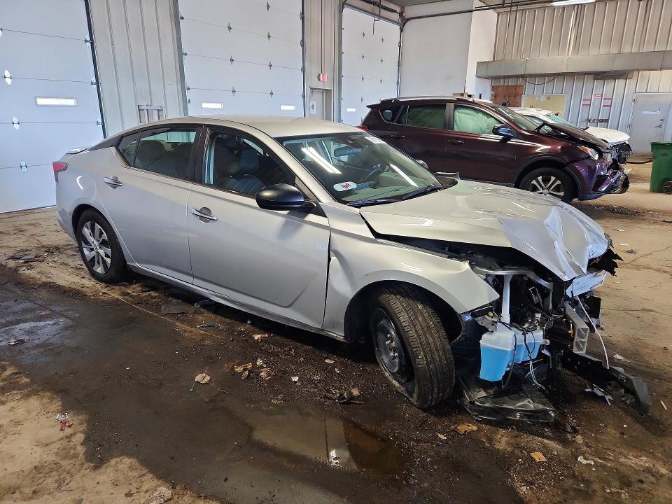 58110356 :رقم المزاد ، 1N4BL4BV4RN376108 vin ، 2024 Nissan Altima مزاد بيع