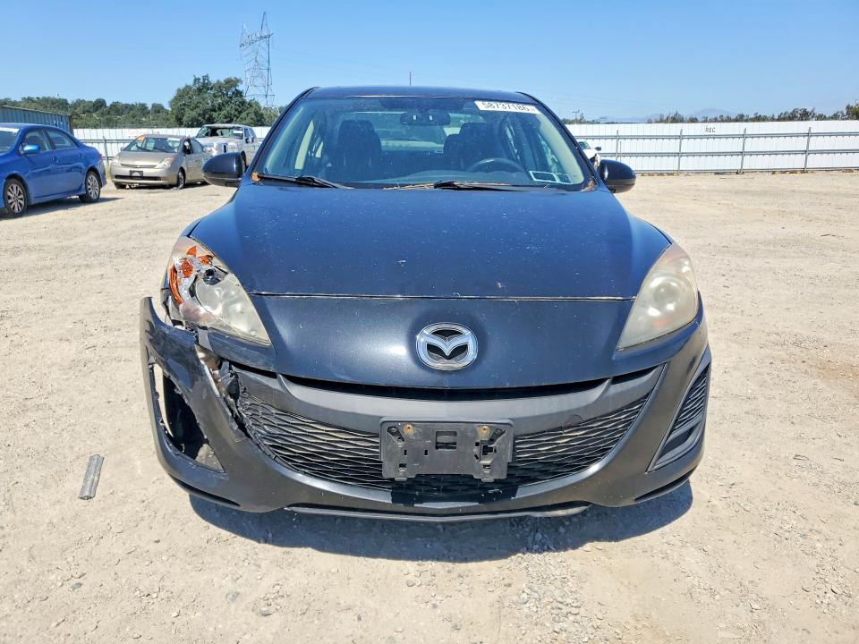 58737186 :رقم المزاد ، JM1BL1VG2B1481331 vin ، 2011 Mazda 3 مزاد بيع