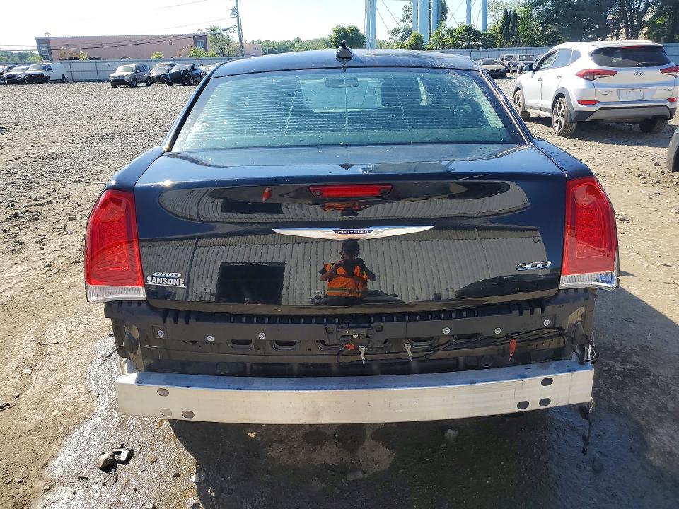 Auction sale of the 2019 Chrysler 300, vin: 2C3CCARG0KH517571, lot number: 55359706