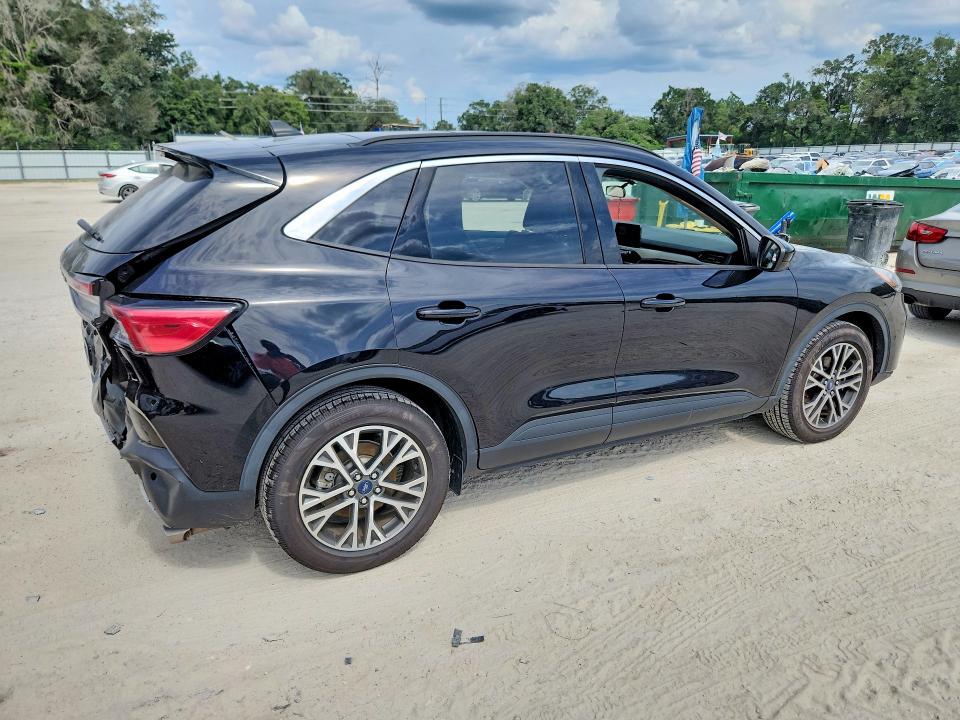 Продажа на аукционе авто 2020 Ford Escape, vin: 1FMCU9H62LUC67194, номер лота: 56313446