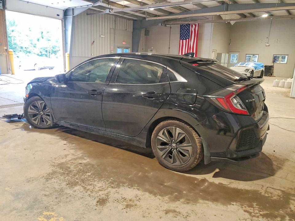 57743376 :رقم المزاد ، SHHFK7H6XKU200635 vin ، 2019 Honda Civic مزاد بيع
