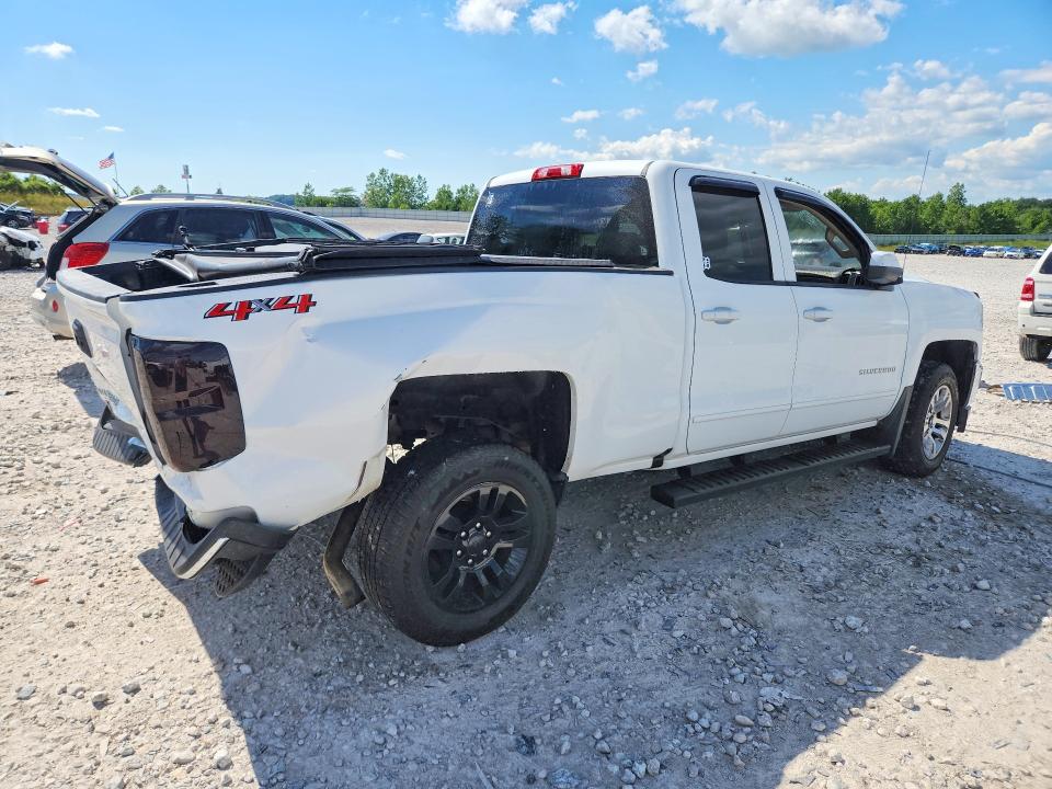 58198266 :رقم المزاد ، 1GCVKREH0JZ209576 vin ، 2018 Chevrolet Silverado مزاد بيع
