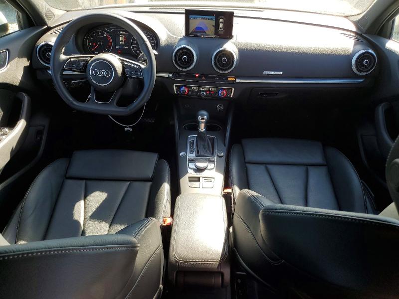 56449076 :رقم المزاد ، WAUBEGFF3LA100233 vin ، 2020 Audi A3 مزاد بيع
