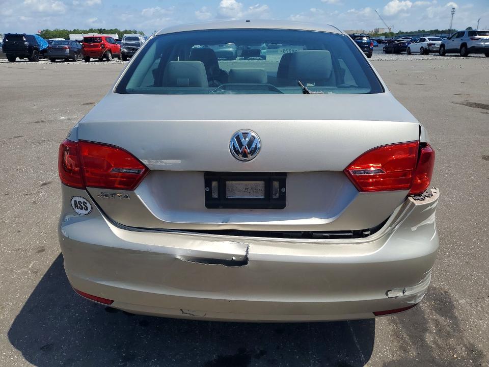 58390276 :رقم المزاد ، 3VW2K7AJ2EM298815 vin ، 2014 Volkswagen Jetta مزاد بيع