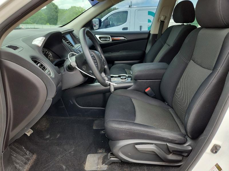 56715996 :رقم المزاد ، 5N1DR2MM0HC634222 vin ، 2017 Nissan Pathfinder مزاد بيع