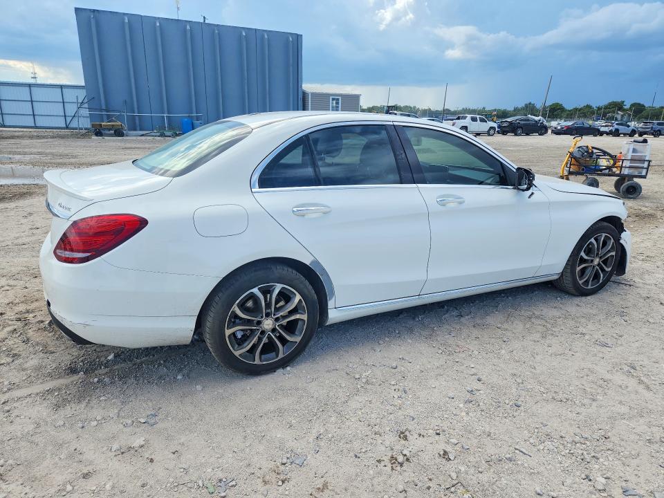2016 Mercedes-benz C მანქანა იყიდება აუქციონზე, vin: 55SWF4KB5GU111569, აუქციონის ნომერი: 58408266
