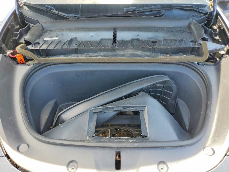 58297296 :رقم المزاد ، 7SAYGDEF1PF963619 vin ، 2023 Tesla Model Y مزاد بيع