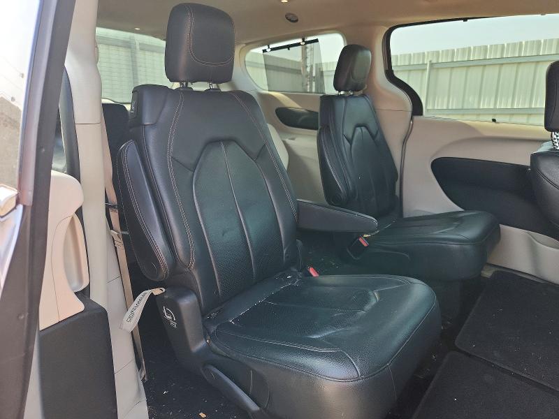 Продаж на аукціоні авто 2019 Chrysler Pacifica, vin: 2C4RC1BG0KR665682, номер лоту: 55103436