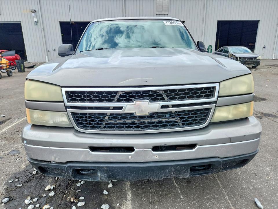 57896266 :رقم المزاد ، 2GCEC13V171163362 vin ، 2007 Chevrolet Silverado مزاد بيع