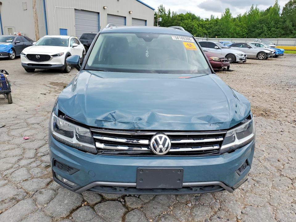 2020 Volkswagen Tiguan მანქანა იყიდება აუქციონზე, vin: 3VV2B7AX8LM089102, აუქციონის ნომერი: 58180306