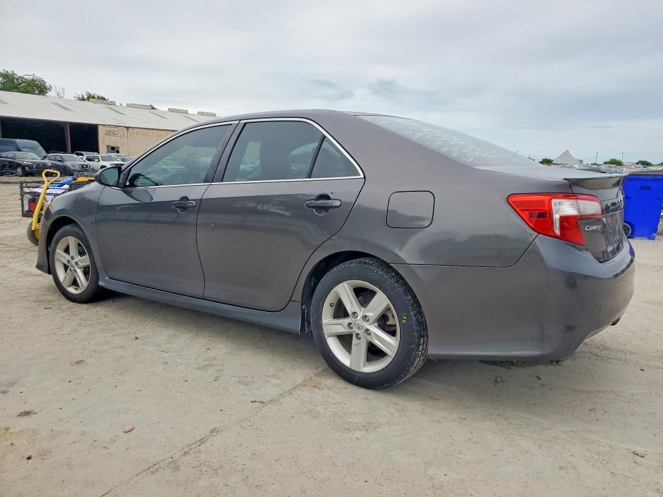2013 Toyota Camry მანქანა იყიდება აუქციონზე, vin: 4T1BF1FK6DU288140, აუქციონის ნომერი: 56348226