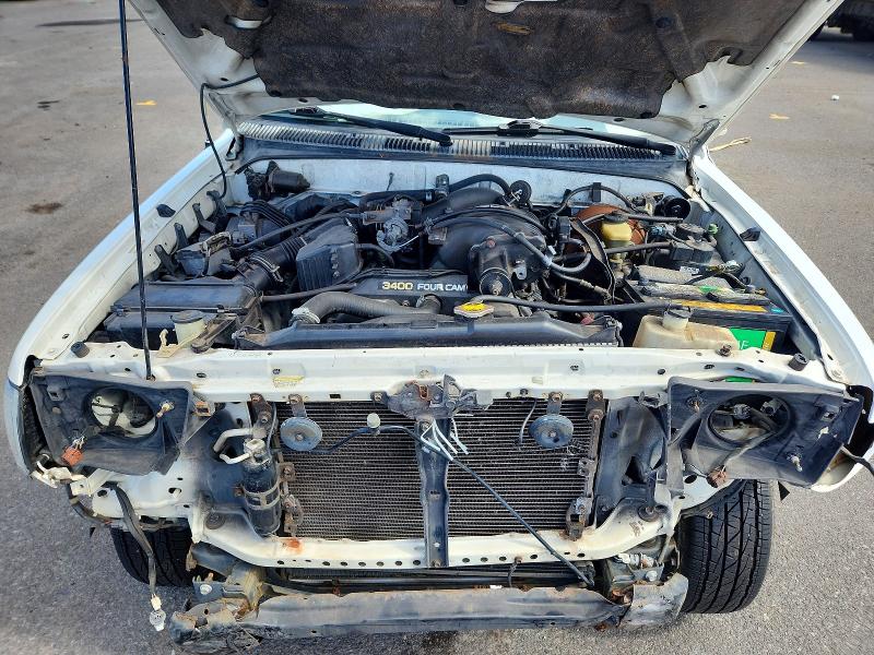 2000 Toyota 4runner მანქანა იყიდება აუქციონზე, vin: JT3GN86R9Y0147843, აუქციონის ნომერი: 59006646