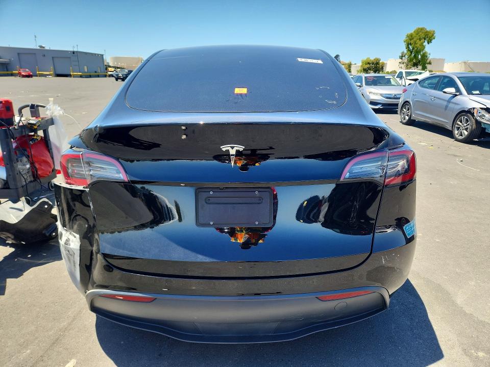 Продажа на аукционе авто 2024 Tesla Model Y, vin: 7SAYGDED4RF202522, номер лота: 56312496