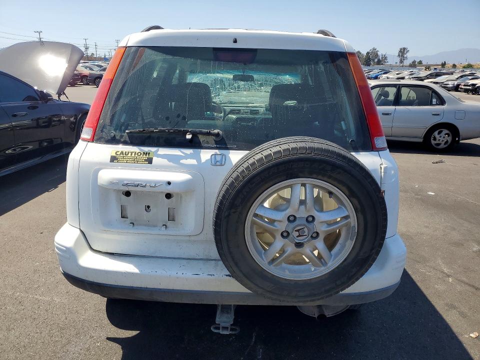 56716126 :رقم المزاد ، JHLRD1871YS001213 vin ، 2000 Honda Cr-v مزاد بيع