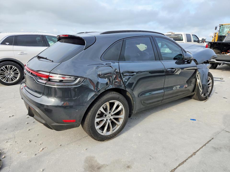 57239746 :رقم المزاد ، WP1AA2A54RLB20353 vin ، 2024 Porsche Macan مزاد بيع