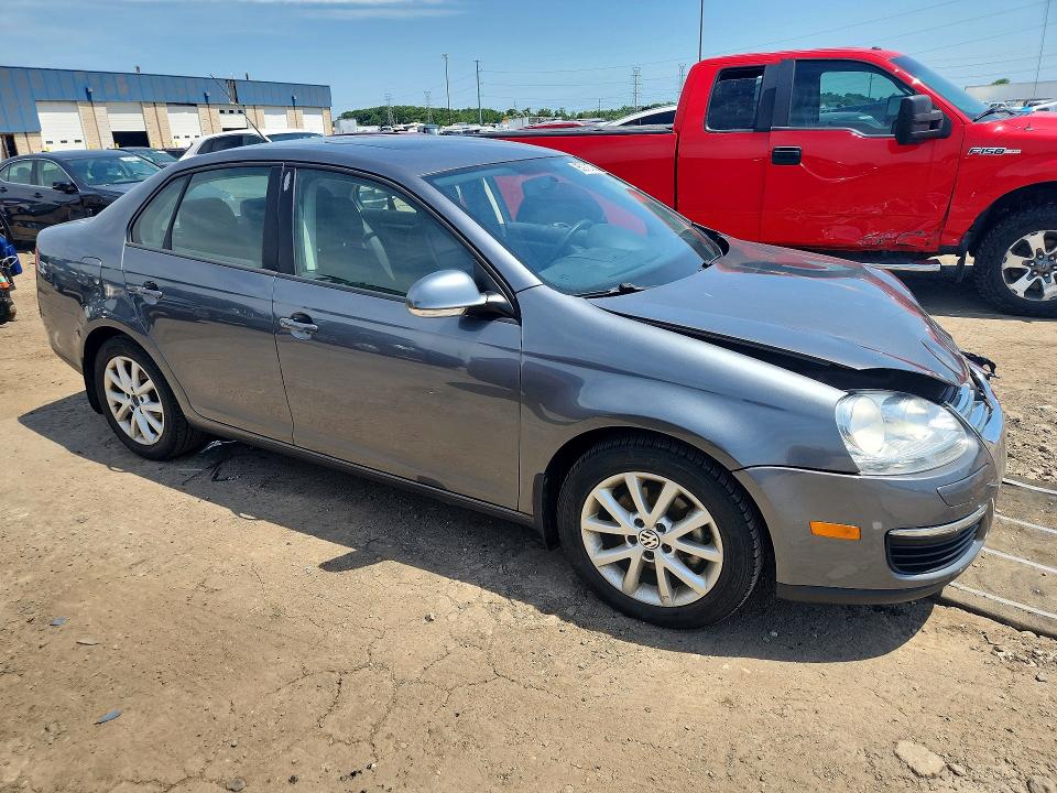 85972785 :رقم المزاد ، 3VWRZ7AJ0AM129882 vin ، 2010 Volkswagen Jetta مزاد بيع