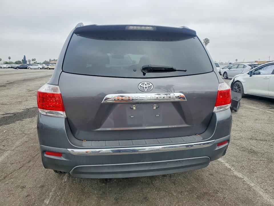Продажа на аукционе авто 2013 Toyota Highlander, vin: 5TDZK3EH6DS094132, номер лота: 58279526