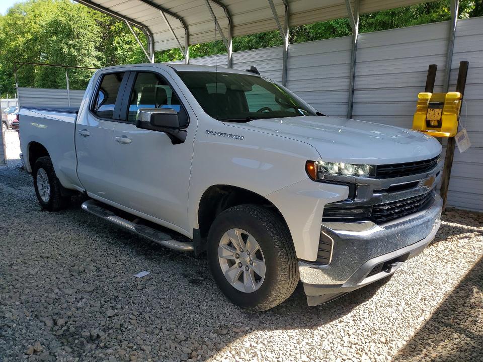 Auction sale of the 2021 Chevrolet Silverado, vin: 1GCRYDEDXMZ247661, lot number: 55275026