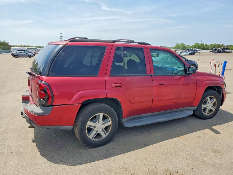 2005 Chevrolet Trailblazer მანქანა იყიდება აუქციონზე, vin: 1GNDT13S952290043, აუქციონის ნომერი: 57164196